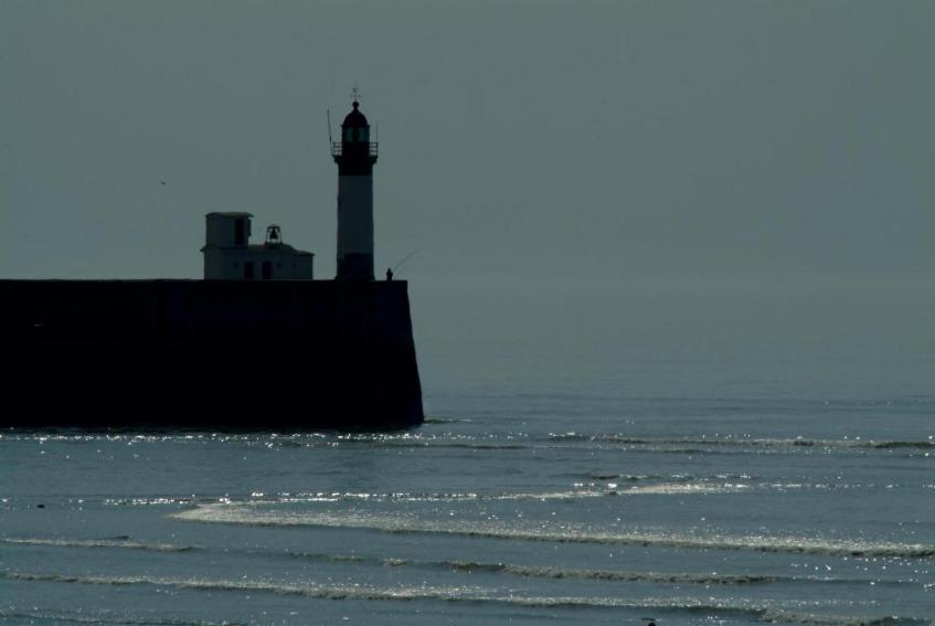 Вилла Le Phare Криэль-сюр-Мер Экстерьер фото